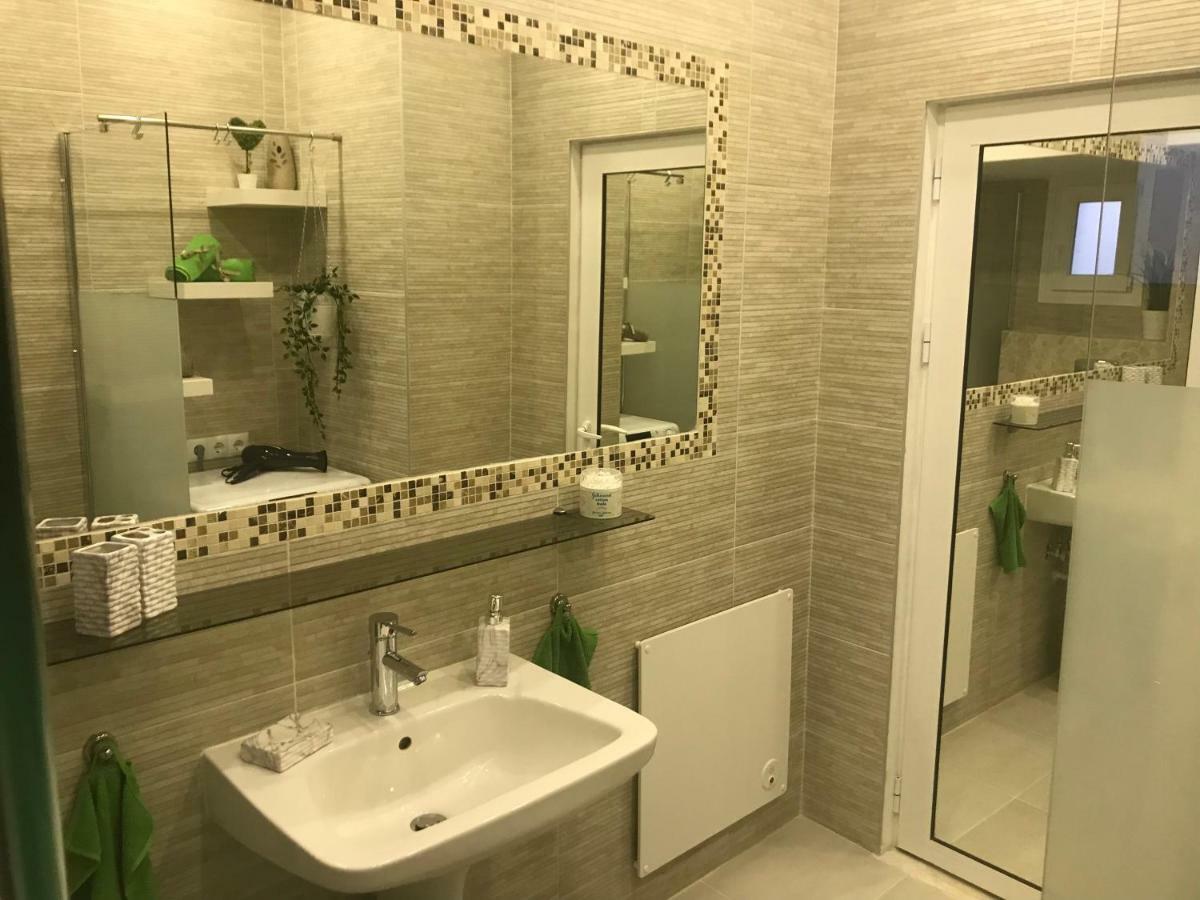 Riviera Apartment Peraia (Thessaloniki)